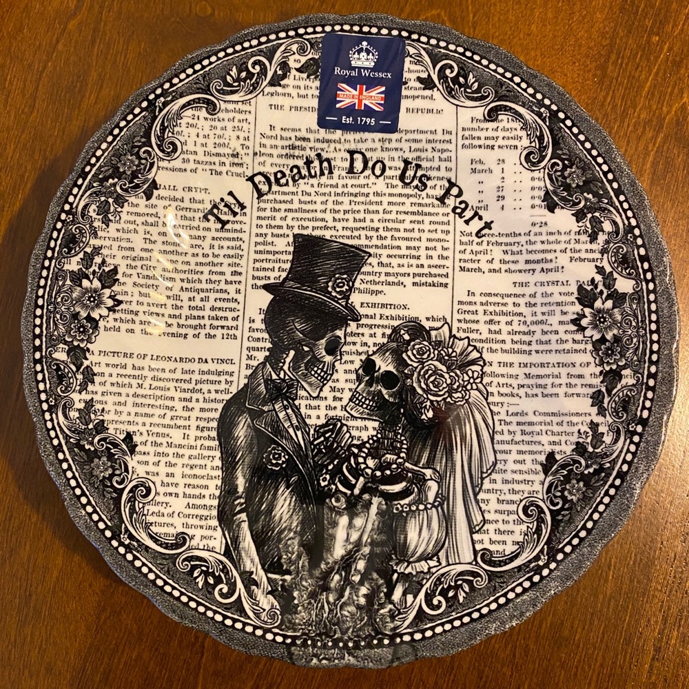 Halloween/Skeleton Bride & Groom Til Death Do Us Part 8” Plates by Royal Wessex